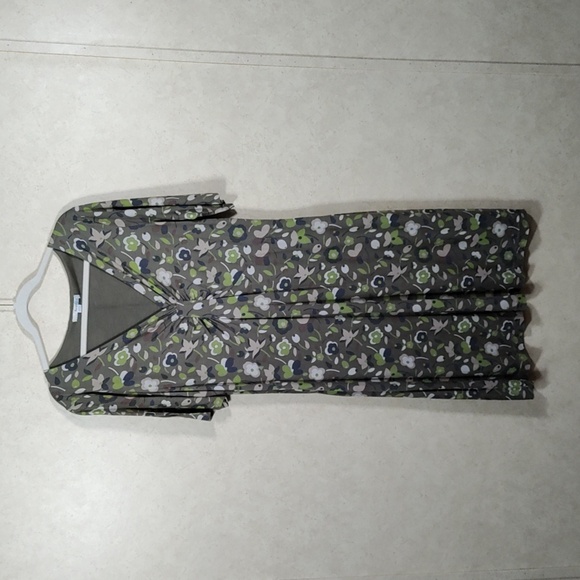 boden green floral dress Mini Boden Baby Girls Long Sleeve Jersey Collared Dress Green Fountain –  Designer Kids Outlet main image 1